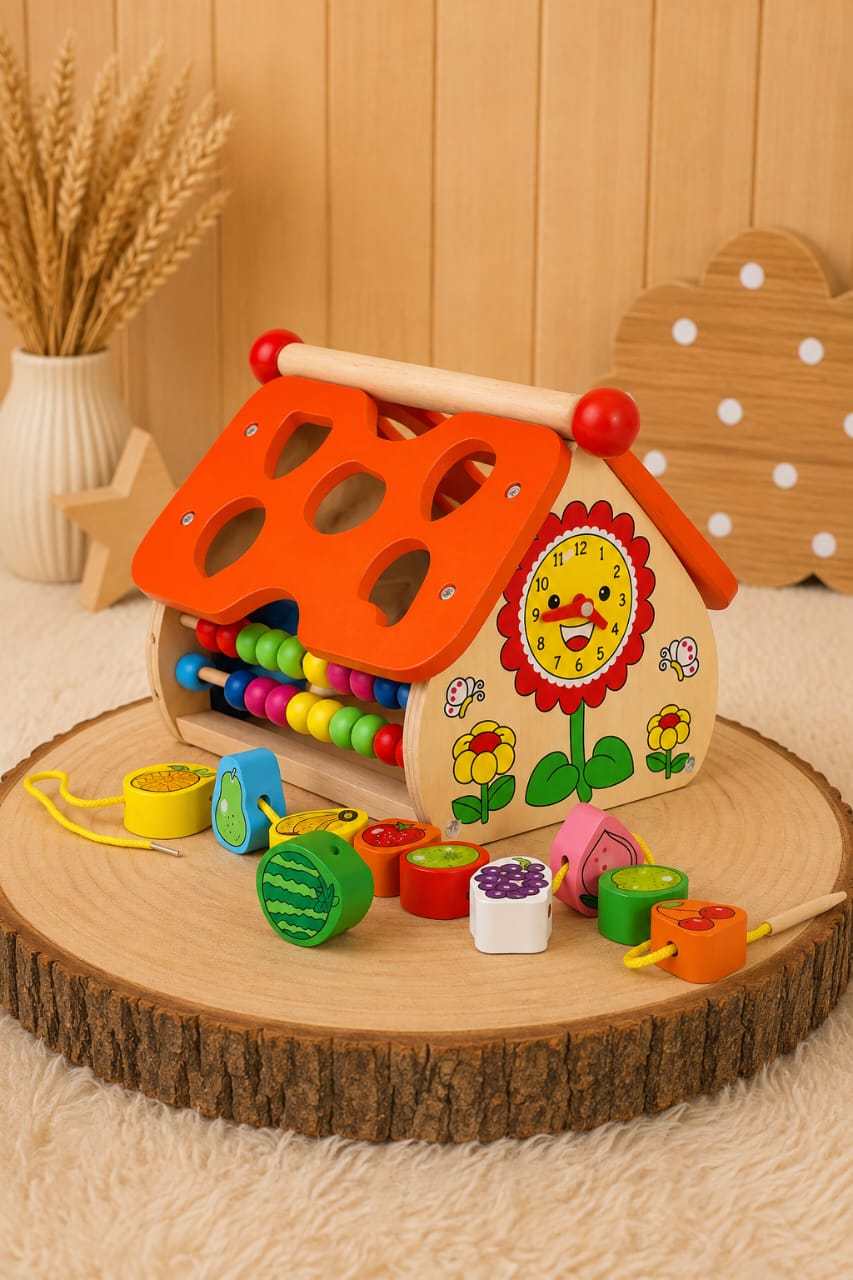 Casita de Actividades y Encaje de Madera