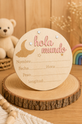 Placa de Nacimiento "Hola Mundo"